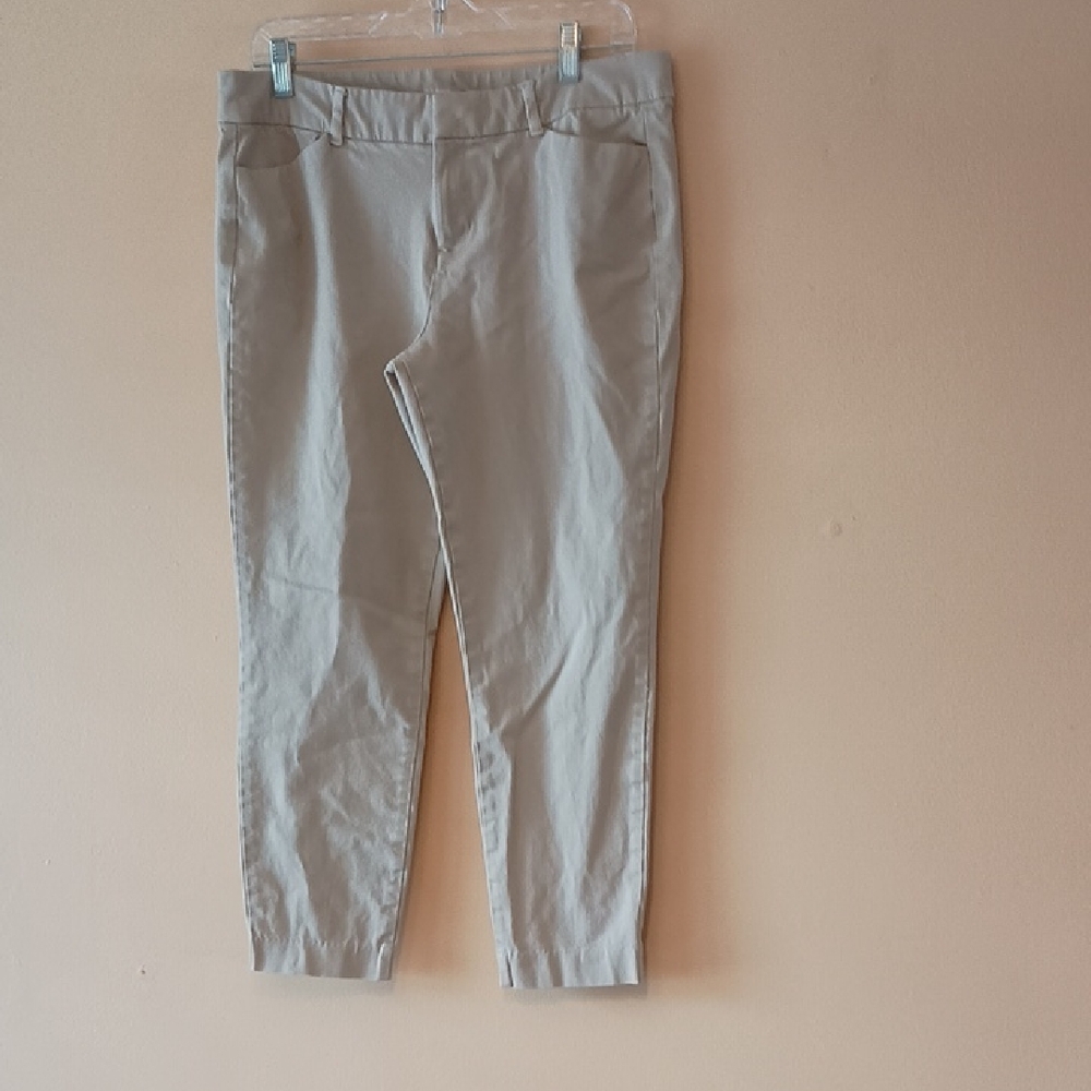 Old Navy Pixie Women's Khaki Cropped Chinos, Sz 14